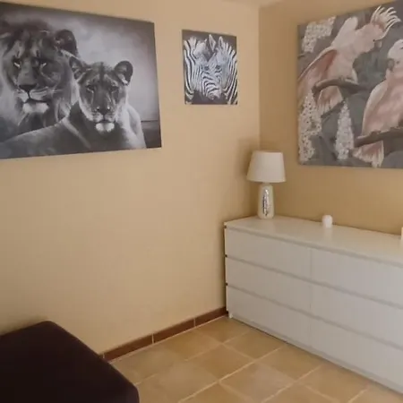 Villa Beautiful, Spacious Villa, Heated Pool, Sleeps Eight, With Quality Furnishings