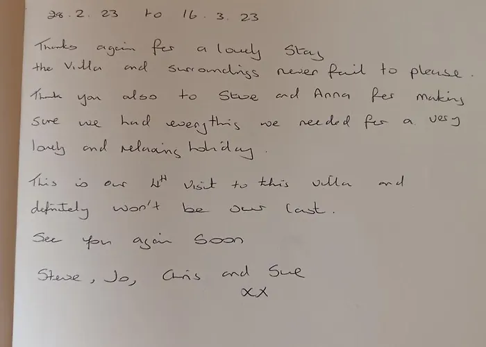 Beautiful, Spacious Villa, Heated Pool, Sleeps Eight, With Quality Furnishings וילה קלטה דה פוסטה